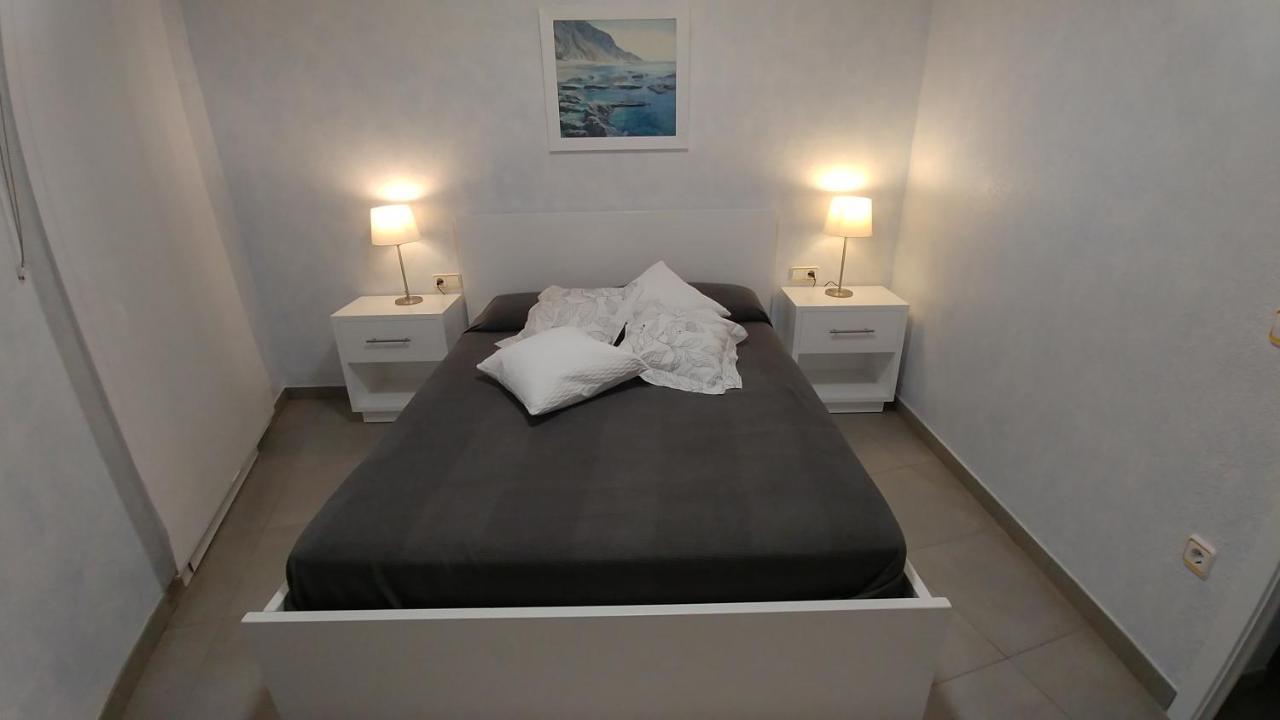 Oasis A6 * Roses