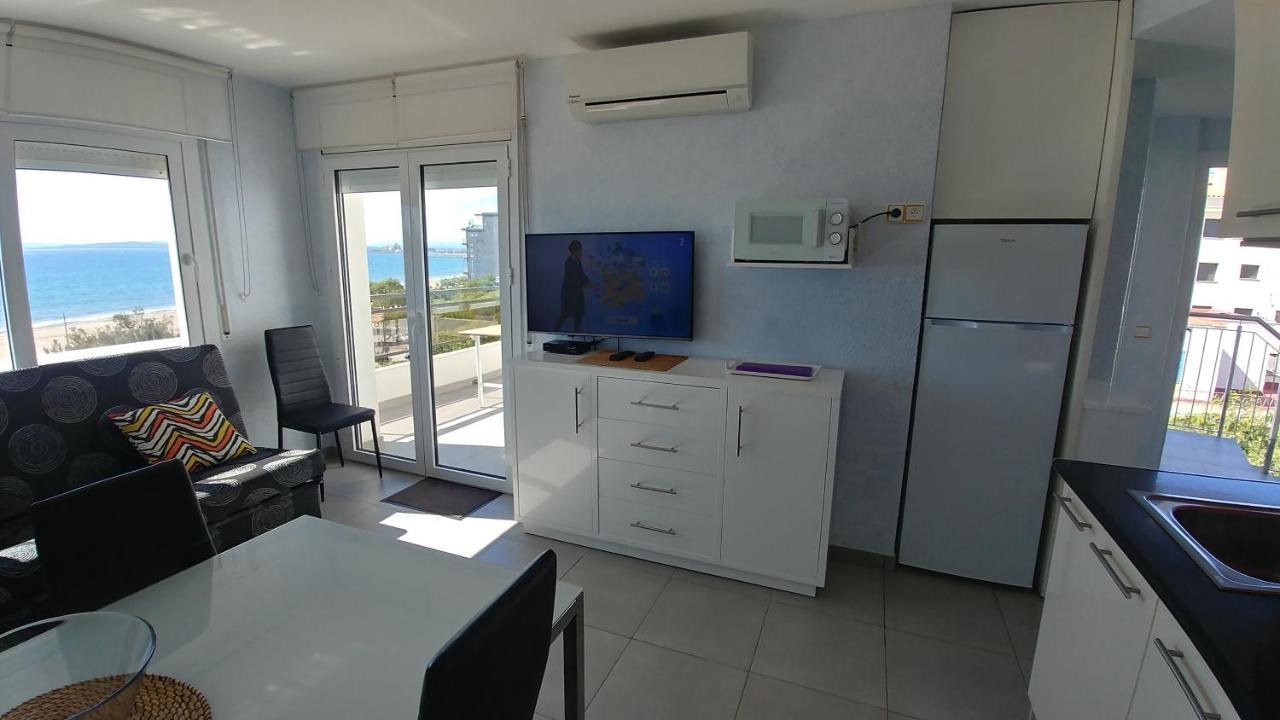 Oasis A6 Apartment Roses